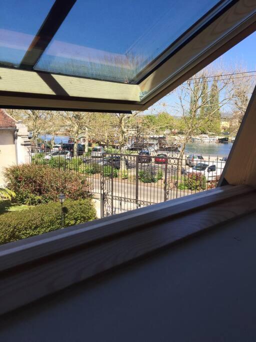Appartement Bel Au Bord De L'eau Proche Gare Avec Wifi